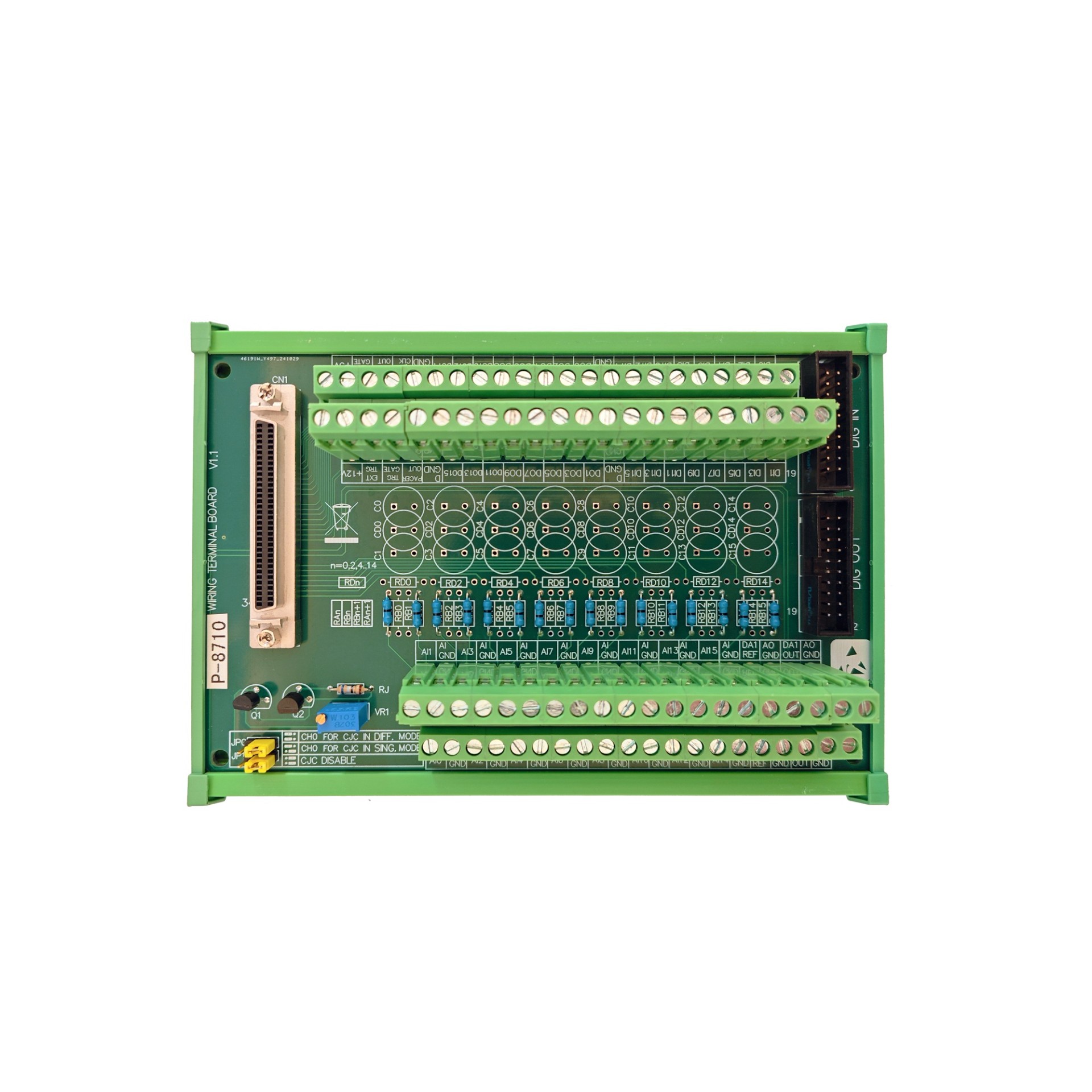 P-8710， DIN导轨安装的68脚SCSI-II螺丝端子板